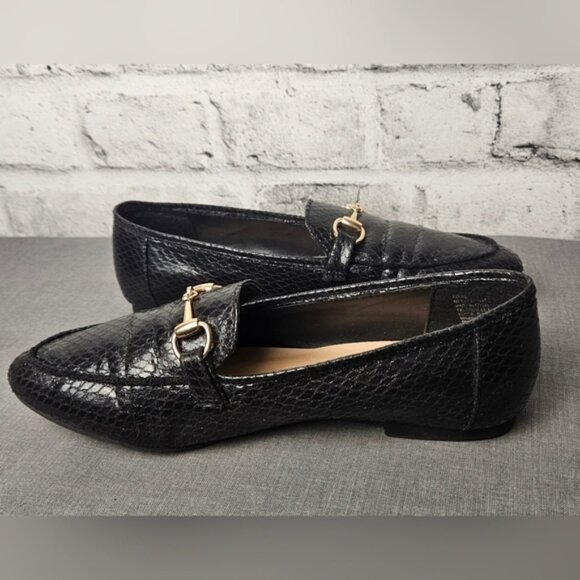Chic Black Faux Snakeskin Loafers | Gold Bit Detail | Classic Size 8 Flats - Picture 7 of 11